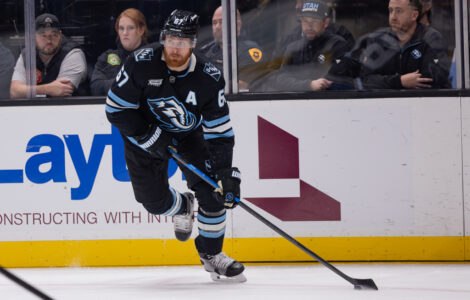 Lightning Mammoth Hockey